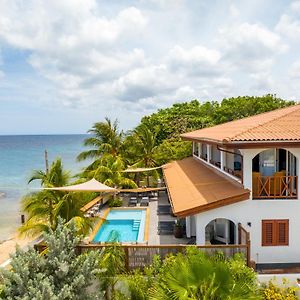 Atlantis Beach House